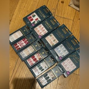 KISS bundle nails all brand new